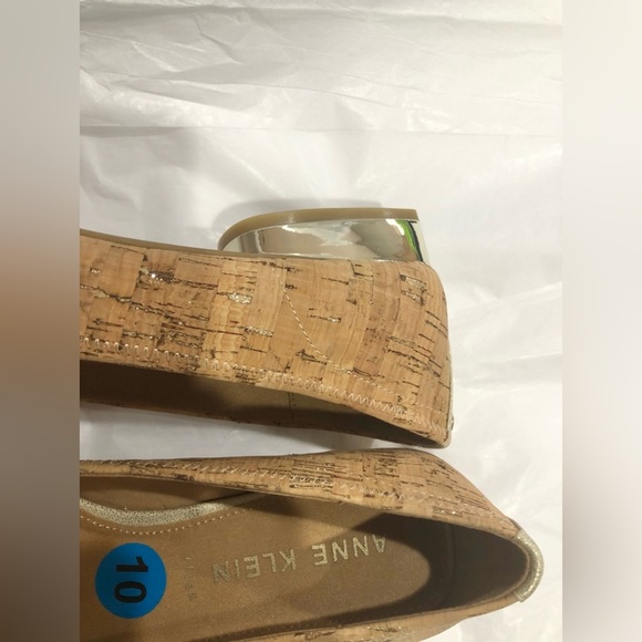 Anne Klein flex cork gold cap toe gold block heel pumps‎ size 10 brand new - Picture 5 of 17